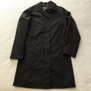 Eddie Bauer trench rain coat. Size small.